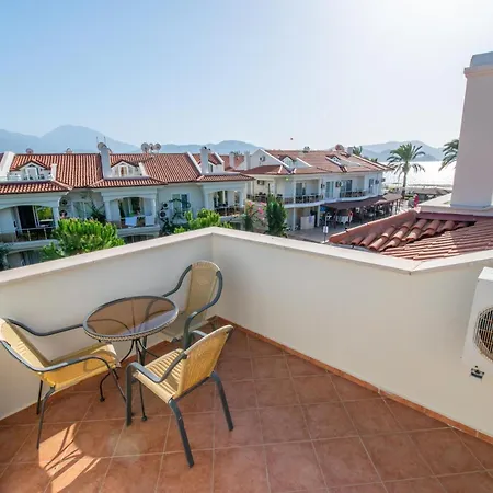 Sunset Beach Club Aqualettings Neptune 6 Daire